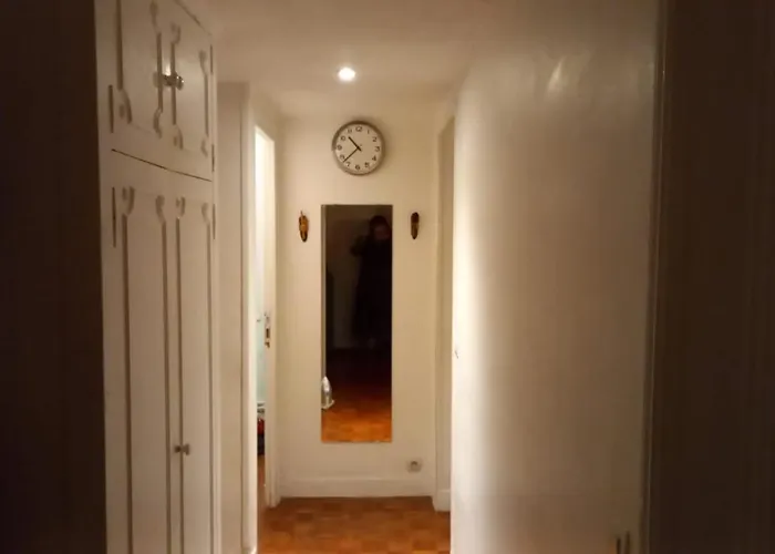 Chambre Equipee Et Meublee- Porte Des Lilas